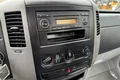 samochód dostawczy Mercedes zdjęcie 28