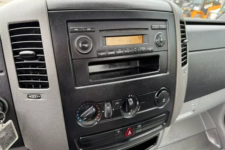 Mercedes Sprinter zdjęcie 28