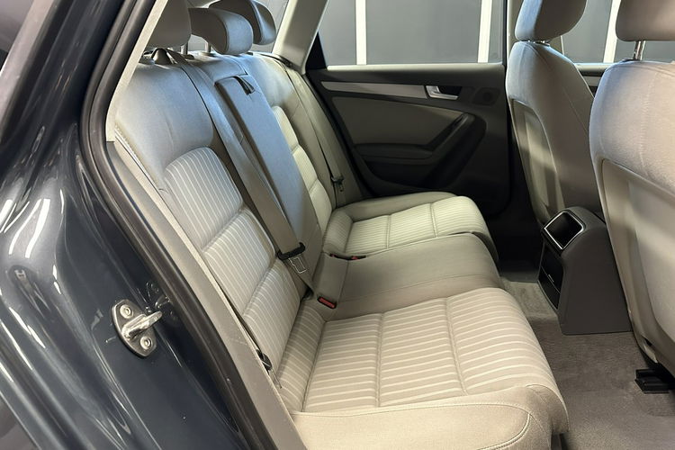 A4 Audi A4 B8 2.0 TDI 143KM Zadbany Po Opłatach Gwarancja Raty Xenon Led zdjęcie 14