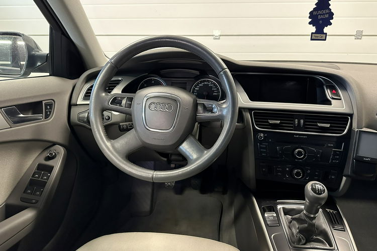 A4 Audi A4 B8 2.0 TDI 143KM Zadbany Po Opłatach Gwarancja Raty Xenon Led zdjęcie 8