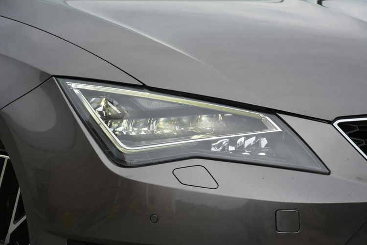 Leon FR_Full Led Skóry Navi Klimatronic Seat Sound ASO SKODA do końca zdjęcie 8