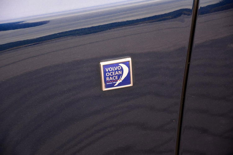 Volvo V40 Ocean Race Xenon LED Navi Skóry Virtual zegary Alu 17" Aso Piękny zdjęcie 16