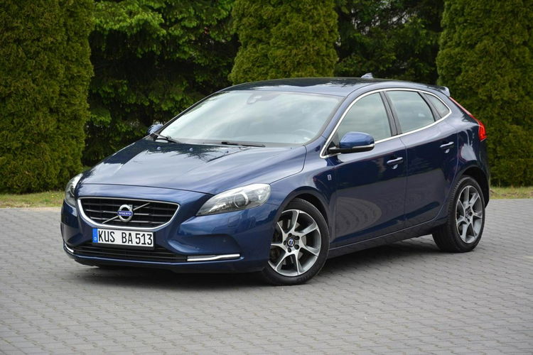Volvo V40 Ocean Race Xenon LED Navi Skóry Virtual zegary Alu 17" Aso Piękny zdjęcie 2