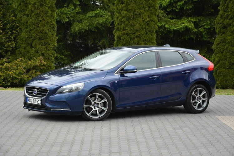 Volvo V40 Ocean Race Xenon LED Navi Skóry Virtual zegary Alu 17" Aso Piękny zdjęcie 3