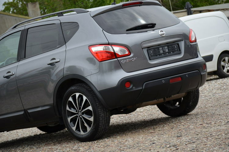 Nissan Qashqai Zarejestrowany 1.6i 120KM Lift Serwis Panorama Navi Kamera 360 Skóra zdjęcie 9