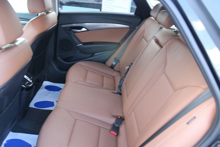 Hyundai i40 Premium Kamera g.kierownica Skora Panorama zdjęcie 10