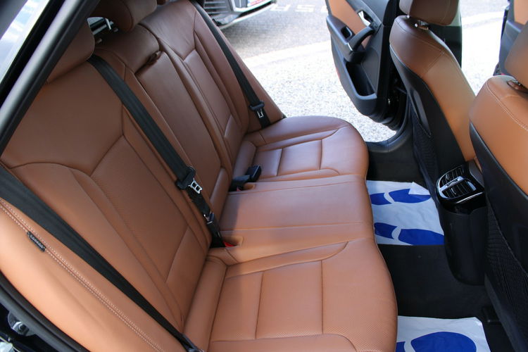 Hyundai i40 Premium Kamera g.kierownica Skora Panorama zdjęcie 14