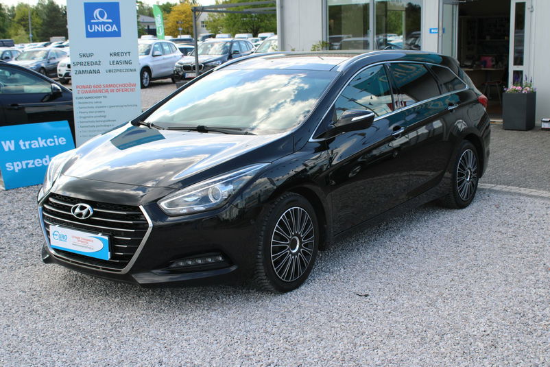 samochód osobowy Hyundai zdjęcie 1