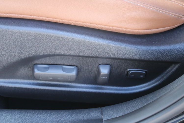 Hyundai i40 Premium Kamera g.kierownica Skora Panorama zdjęcie 21