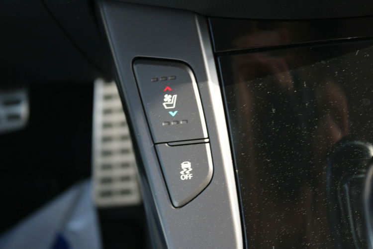 Hyundai i40 Premium Kamera g.kierownica Skora Panorama zdjęcie 34