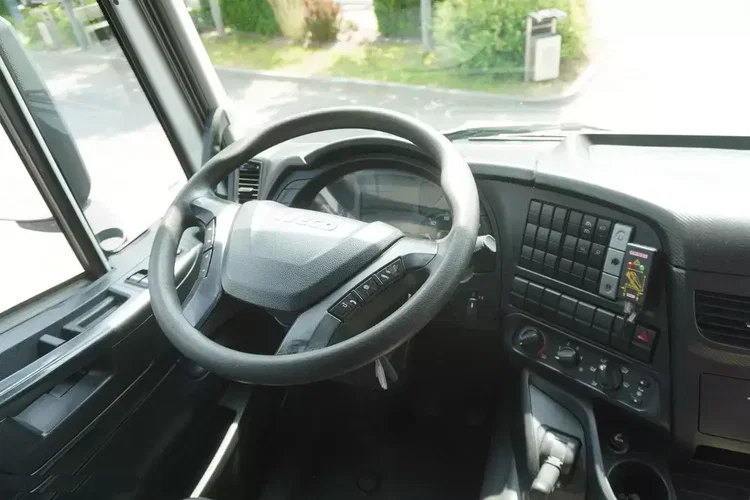 Iveco Stralis 310 E6 / HDS Fassi F110B / 630 MTH / udźwig 4t / 19t zdjęcie 22