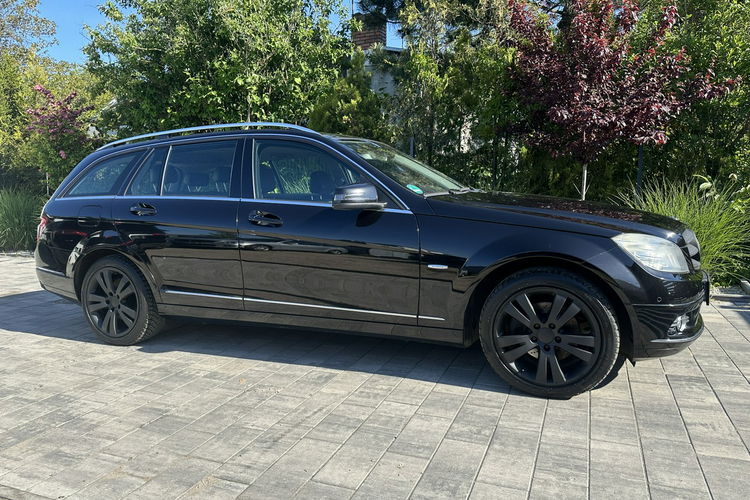 Mercedes C 180 Bardzo zadbana - 100% oryginalny przebieg. zdjęcie 8