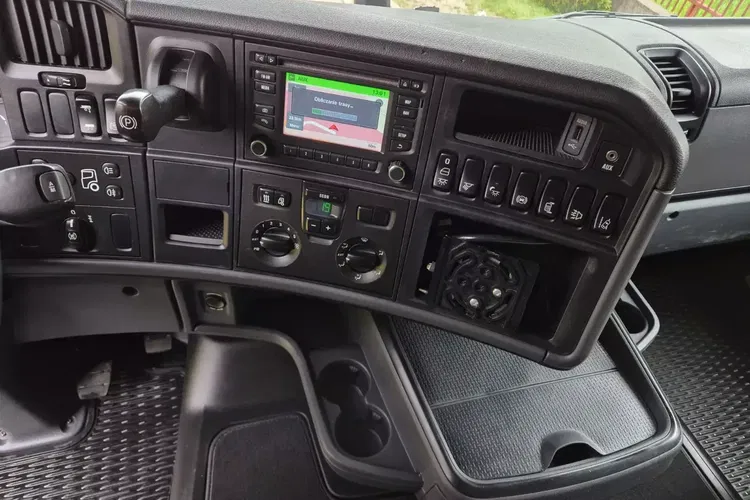 Scania R410 zdjęcie 25