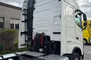 Volvo FH GLOBETROTTER zdjęcie 15