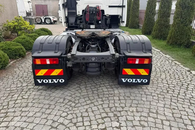 Volvo FH GLOBETROTTER zdjęcie 7