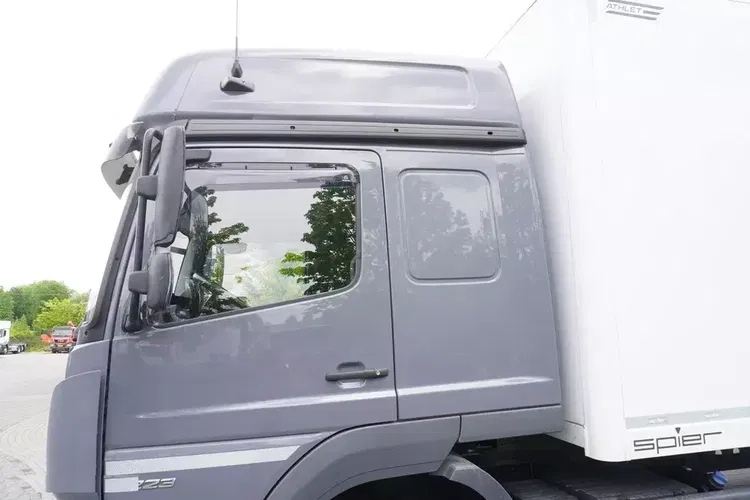 Mercedes Atego 1223 / Kontener 18 EPAL / 2021 / kab. sypialna zdjęcie 15
