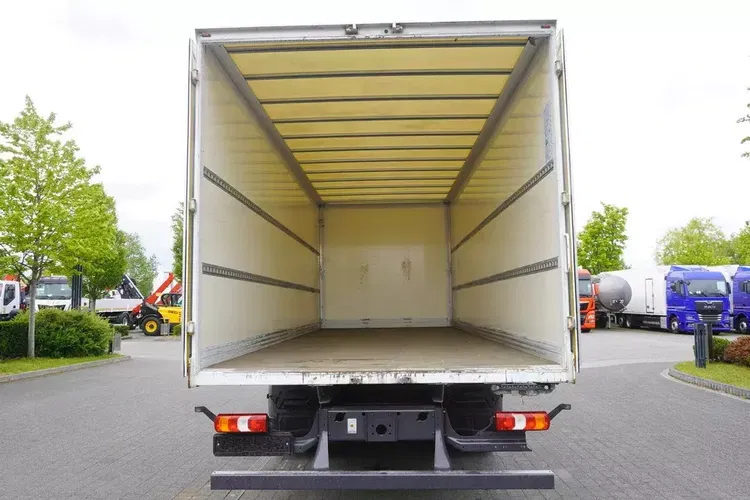 Mercedes Atego 1223 / Kontener 18 EPAL / 2021 / kab. sypialna zdjęcie 5