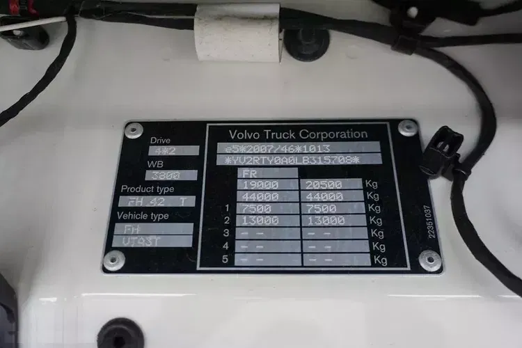 Volvo FH / 460 / EURO 6 / ACC / I -COOL / GLOBETROTTER zdjęcie 11