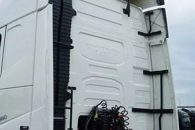 Volvo FH / 460 / EURO 6 / ACC / I -COOL / GLOBETROTTER zdjęcie 31