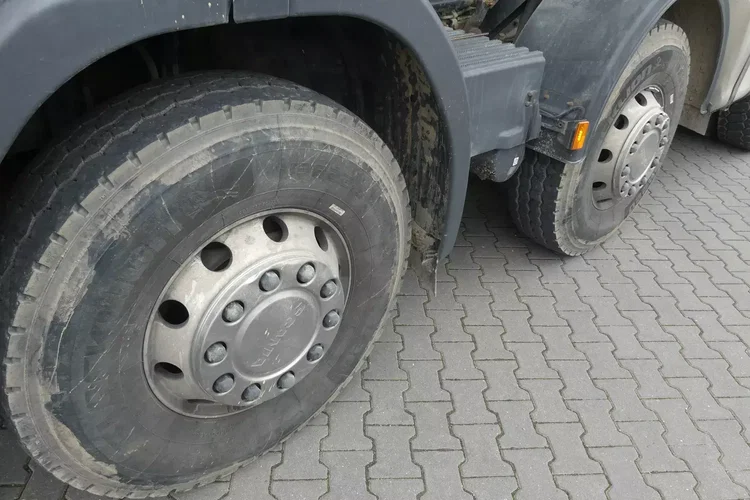 Scania P410 8x4 / WYWROTKA TYLNO ZSYPOWA / SKIBICKI 17m3 / zdjęcie 11