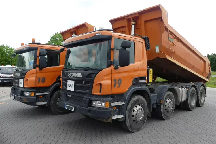 Scania P410 8x4 / WYWROTKA TYLNO ZSYPOWA / SKIBICKI 17m3 / zdjęcie 2