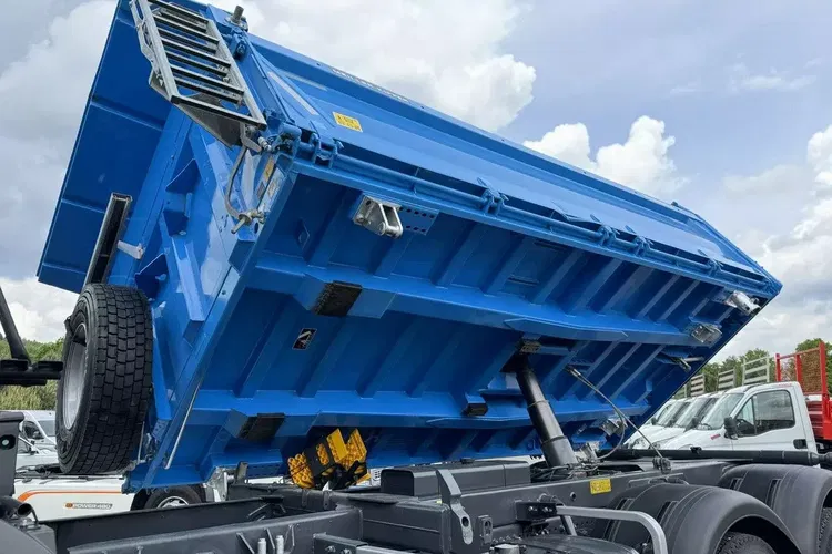 Mercedes Arocs 2640 6x4 3-Stronny Meiller-Kipper Mały Przebieg 99tys/km zdjęcie 16