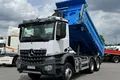 samochód ciężarowy Mercedes zdjęcie 3