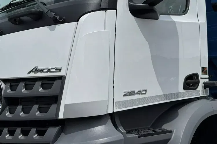 Mercedes Arocs 2640 6x4 3-Stronny Meiller-Kipper Mały Przebieg 99tys/km zdjęcie 4