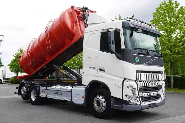 Volvo FH 500 / Beczka Asenizacyjna 13000 l / hakowiec 21 t / 2022 / 3. oś skrętna zdjęcie 13