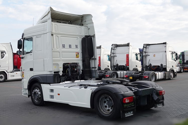 DAF XF 480 / SPACE CAB / RETARDER  / KLIMA POSTOJOWA / SPROWADZONY / PO KONTRAKCIE SERWISOWYM zdjęcie 8