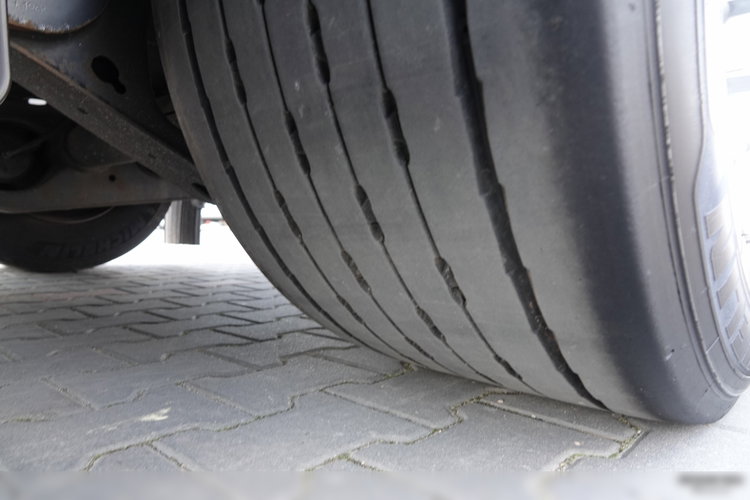 DAF XF 480 / ZESTAW TANDEM / 120 M3 / PRZEJAZDOWY / KLIMA POSTOJOWA / WIELTON /  2019 ROK / PO KONTRAKCIE SERWISOWYM zdjęcie 41