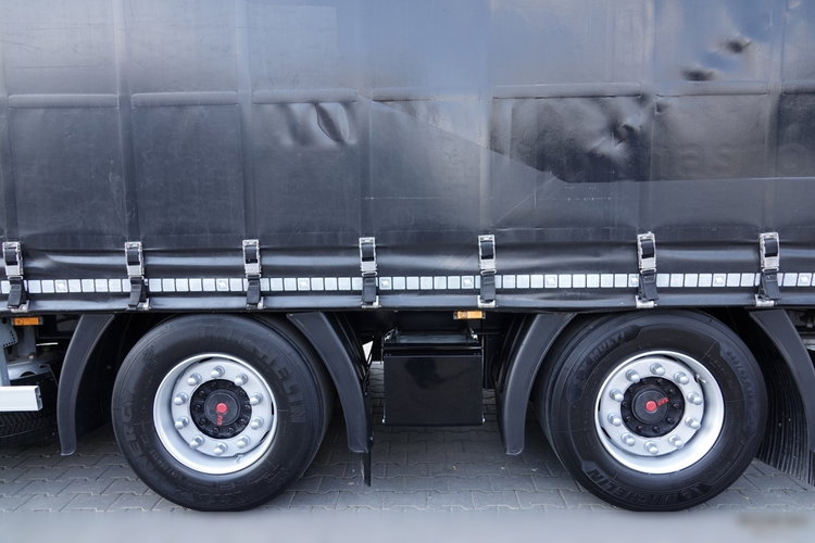 DAF XF 480 / ZESTAW TANDEM / 120 M3 / PRZEJAZDOWY / KLIMA POSTOJOWA / WIELTON /  2019 ROK / PO KONTRAKCIE SERWISOWYM zdjęcie 42