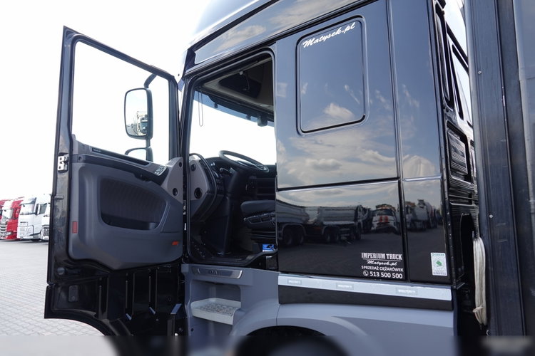 DAF XF 480 / ZESTAW TANDEM / 120 M3 / PRZEJAZDOWY / KLIMA POSTOJOWA / WIELTON /  2019 ROK / PO KONTRAKCIE SERWISOWYM zdjęcie 43