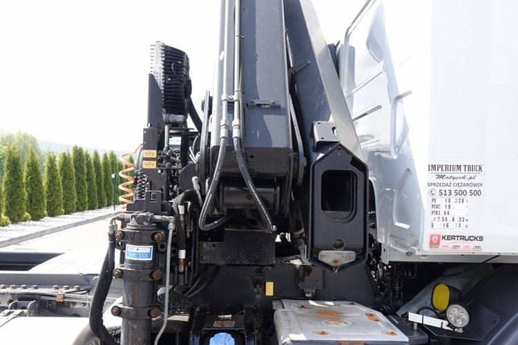 Renault PREMIUM LANDER 410 / HDS HIAB 166 E-4 / WYSIEG 12.6 m / MANUAL / STEROWANIE RADIOWE / CIĄGNIK SIODŁOWY zdjęcie 25