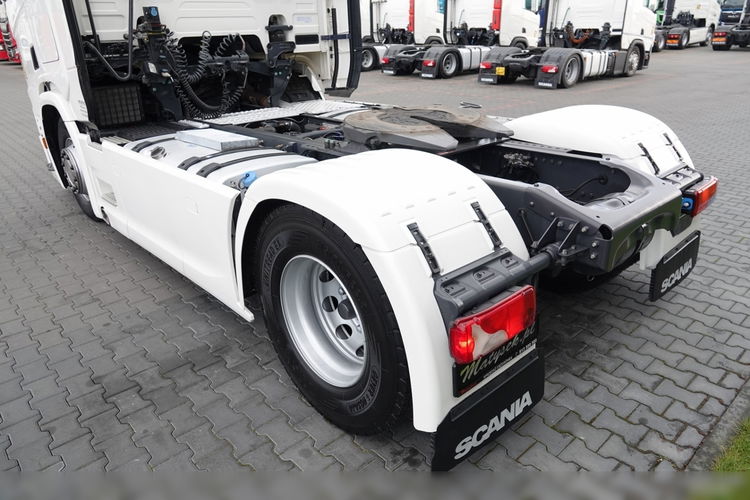 Scania R 450 / KLIMA POSTOJOWA / RETARDER / OPONY 100%  / PO KONTRAKCIE SERWISOWYM zdjęcie 15