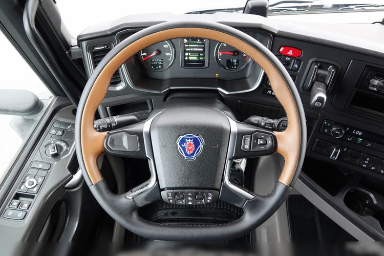Scania R 450 / KLIMA POSTOJOWA / RETARDER / OPONY 100%  / PO KONTRAKCIE SERWISOWYM zdjęcie 28