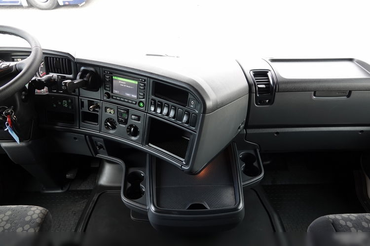 Scania R 450 / RETARDER / OPONY 100% / PO KONTRAKCIE SERWISOWYM zdjęcie 30