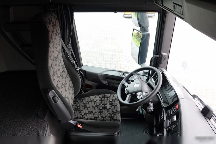 Scania R 450 / RETARDER / HYDRAULIKA / ADR AT /  KLIMA POSTOJOWA / 2021 ROK / PO KONTRAKCIE SERWISOWYM  zdjęcie 28