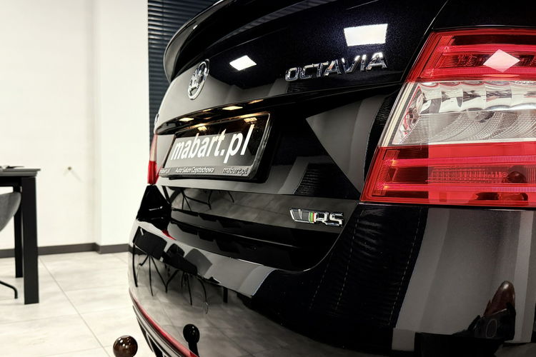 Skoda Octavia RS 2.0 TDI 184KM VRSMode KeyLessGo LED Bi-Xenon Navi Skóry HAK Niemiec zdjęcie 8