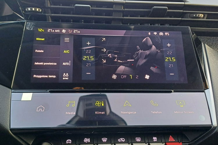 Peugeot 408 R4 1.6l PHEV 225 KM Plug-In Hybrid Przebieg: 9800 km zdjęcie 22
