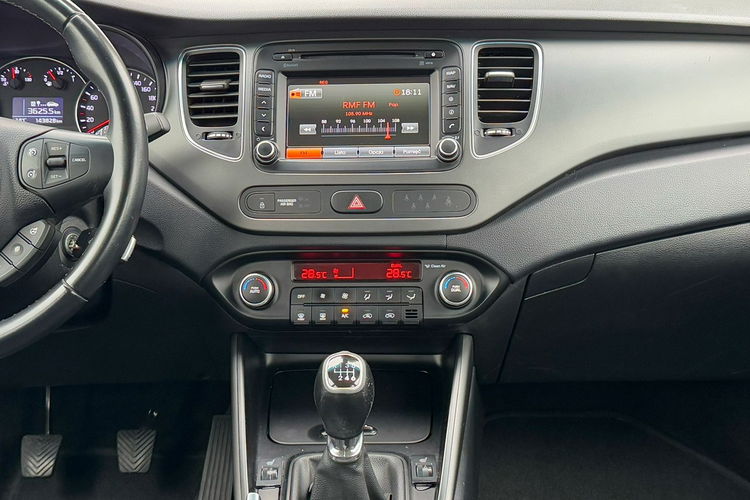 Kia Carens 7.osobowa Benzyna Gwarancja zdjęcie 21