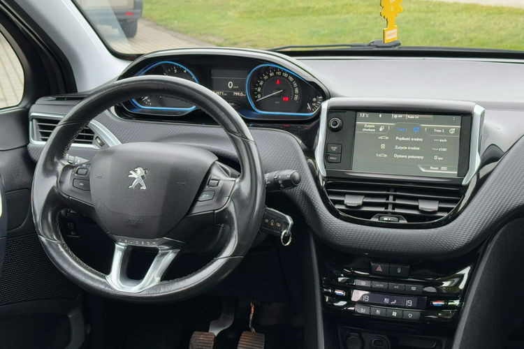 Peugeot 2008 Panorama Benzyna Gwarancja zdjęcie 19