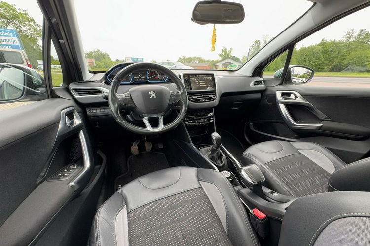 Peugeot 2008 Panorama Benzyna Gwarancja zdjęcie 24