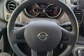 samochód dostawczy Nissan zdjęcie 17