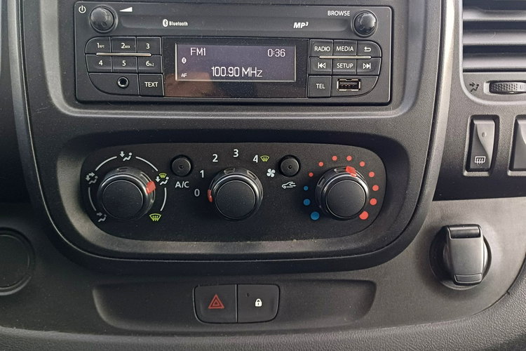 Nissan NV300 NV300 Trafic Vivaro 1.6 dCi 120KM Bagażnik dachowy zdjęcie 19