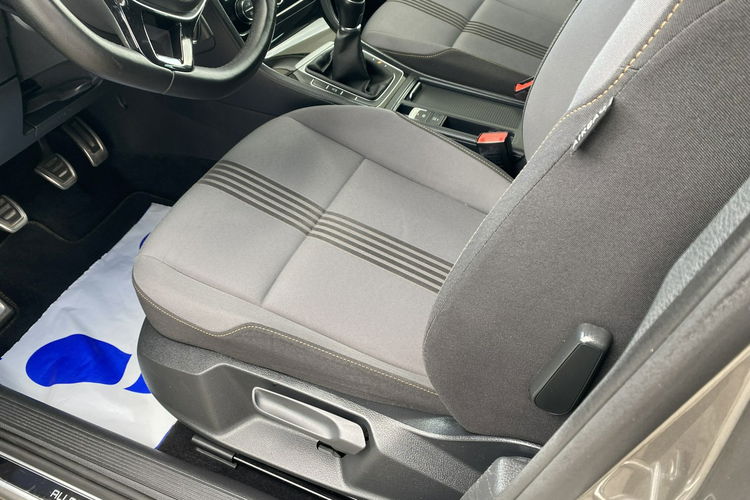 Volkswagen Golf +ALLSTAR+Podgrze Fotele+Polecenia głosowe+Tempomat zdjęcie 17