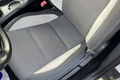 samochód osobowy Toyota zdjęcie 19