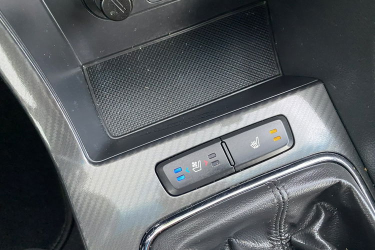 Kia Optima +LIFT+LEDY przód i tył+PODGRZEWANE i WENTYLOWANE fotele+SKÓRA+tempomat zdjęcie 34