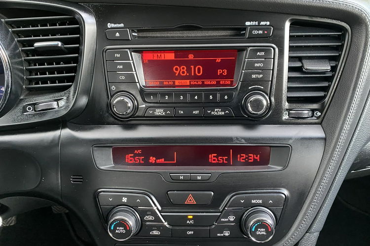 Kia Optima +LIFT+LEDY przód i tył+PODGRZEWANE i WENTYLOWANE fotele+SKÓRA+tempomat zdjęcie 38