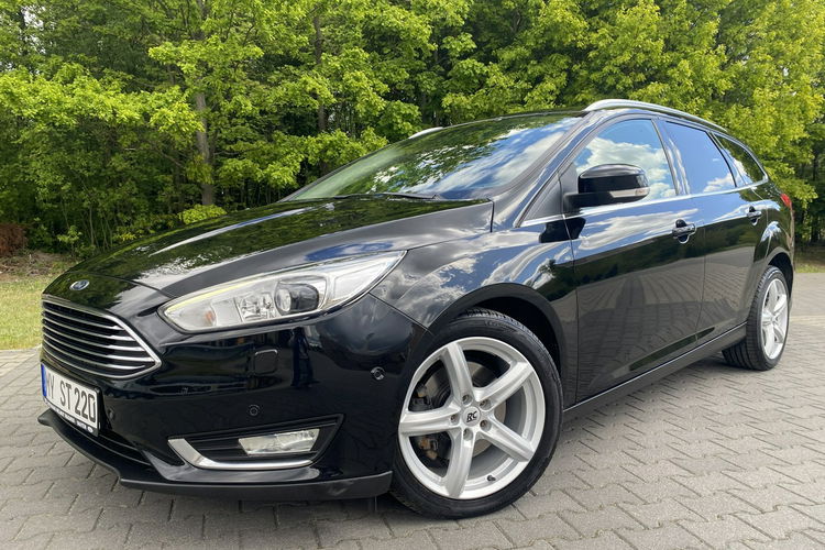 Ford Focus LEDY+El. Fatel+Podgrzew. fotel+Nawigacja+Czuj. Parkowania+Półskóry zdjęcie 3